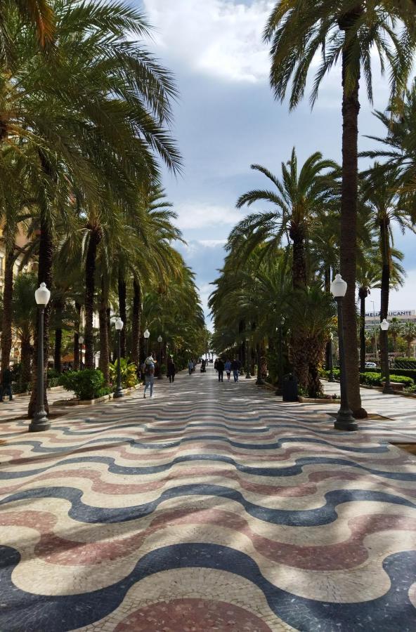 Modern,Cozy And Centric Apartment Next To Beach Alicante Ngoại thất bức ảnh